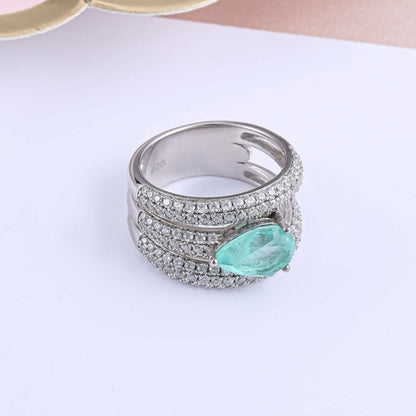 Gemstone stunning ring